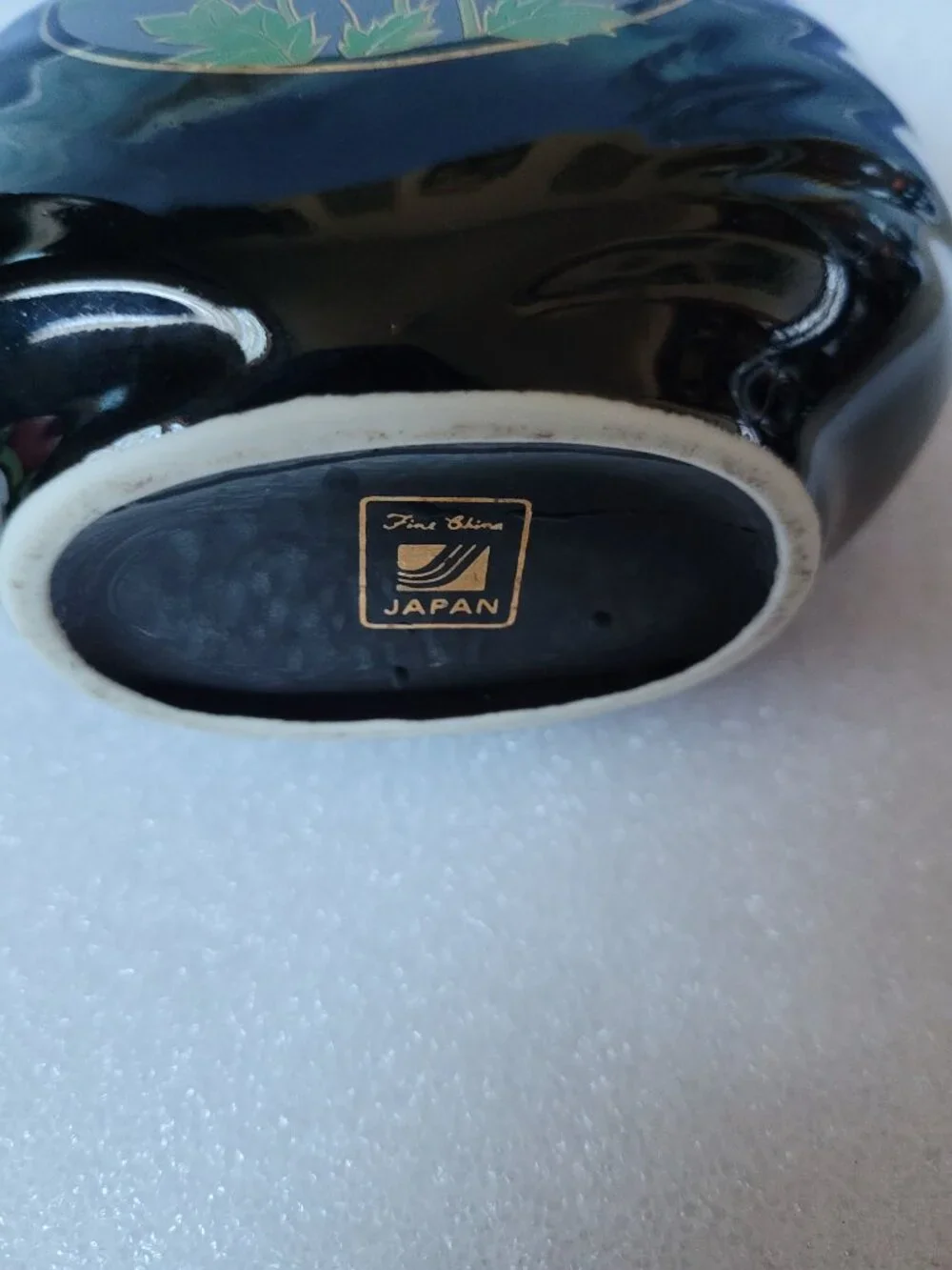 Japan vintage black